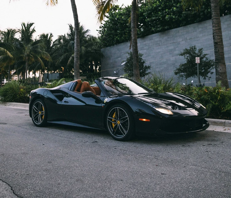 How to Plan the Perfect Luxury Weekend in Miami with an Exotic Car Rental