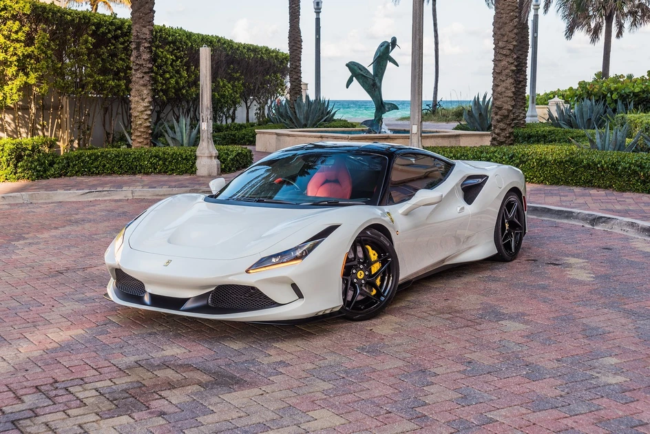 One-Day vs. Long-Term Exotic Car Rentals: Miami's Ultimate Guide
