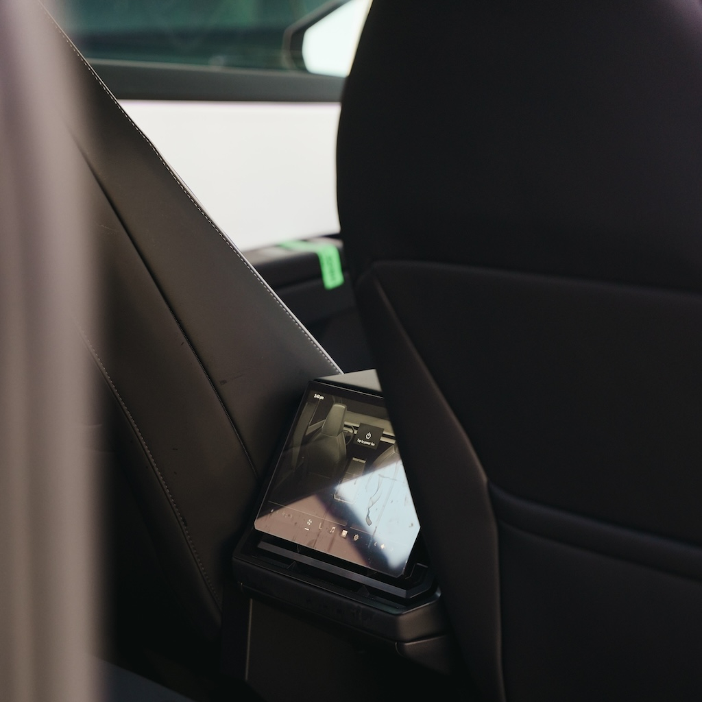 Tesla Cybertruck Cyberbeast - Image 5