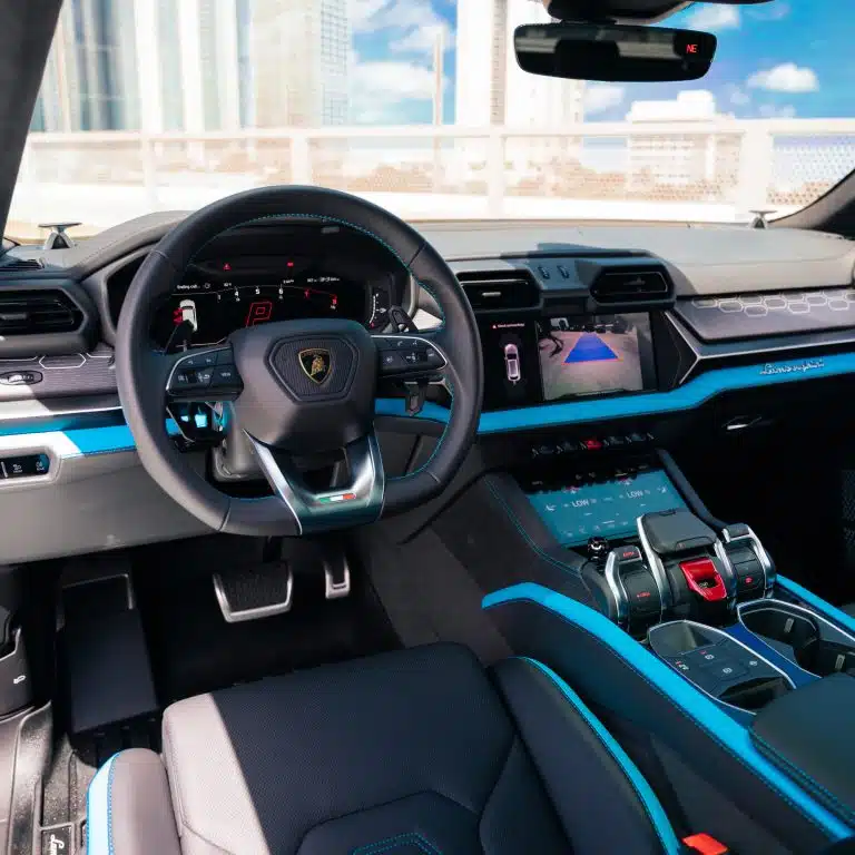 Lamborghini Urus S Blue - Image 34