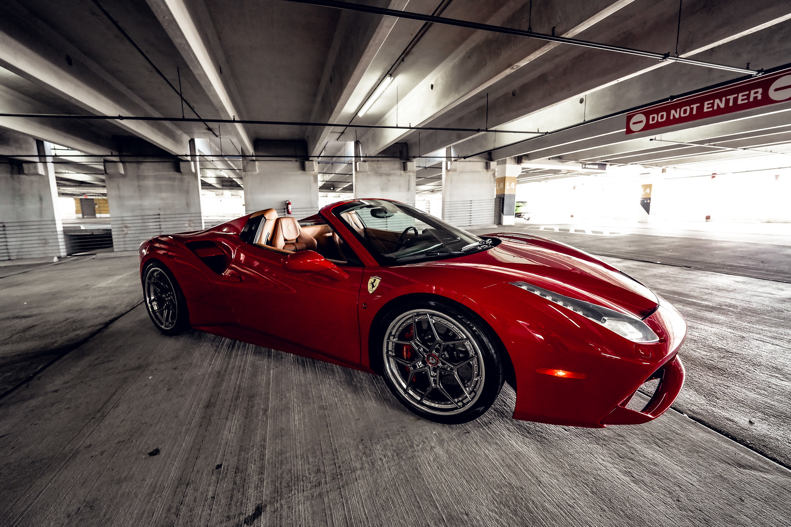 Ferrari 488 - Image 7