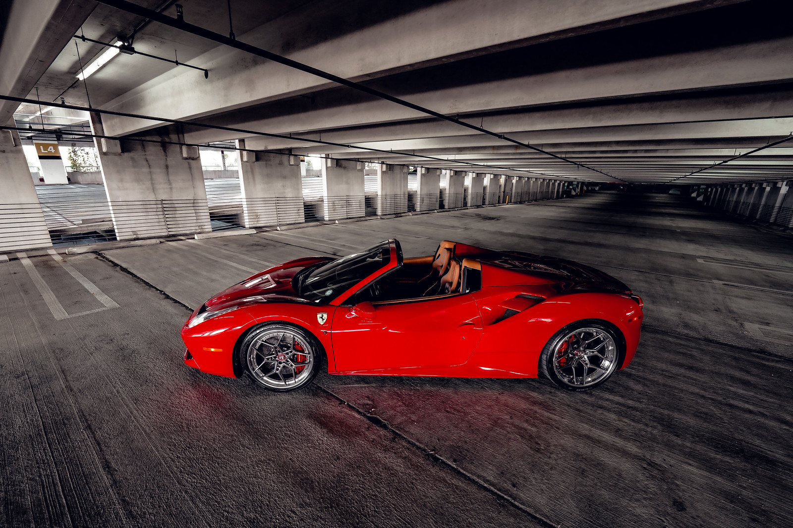 Ferrari 488 - Image 10