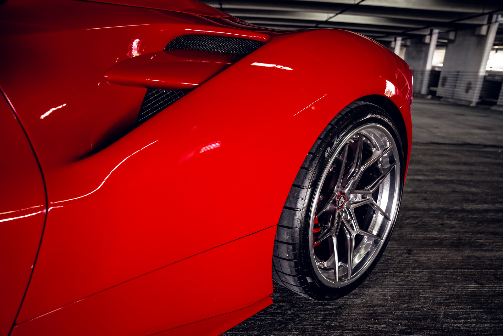Ferrari 488 - Image 15