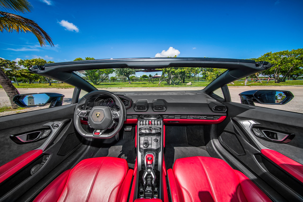 Lamborghini Huracan Black - Image 12