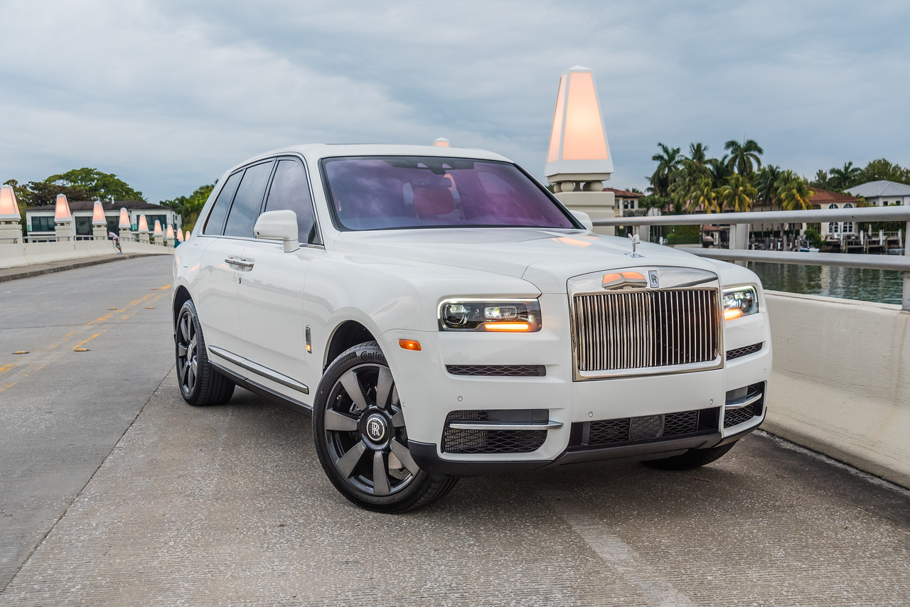 Rolls-Royce Cullinan White - Image 12