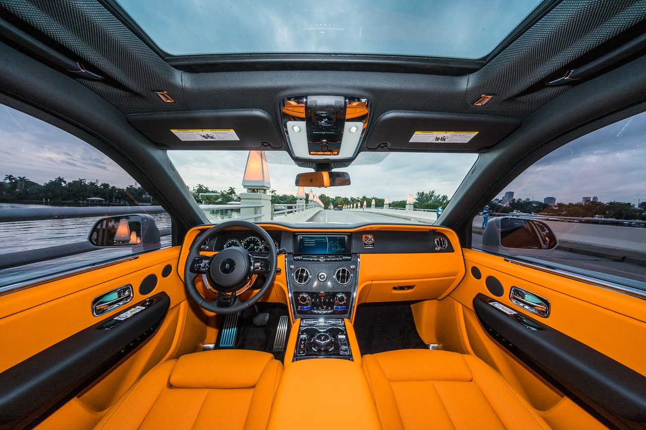 Rolls-Royce Cullinan White - Image 5