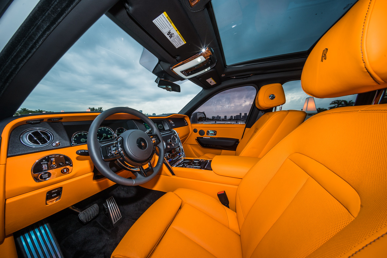 Rolls-Royce Cullinan White - Image 7