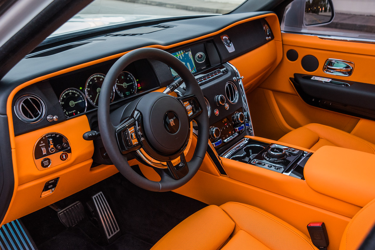 Rolls-Royce Cullinan White - Image 11