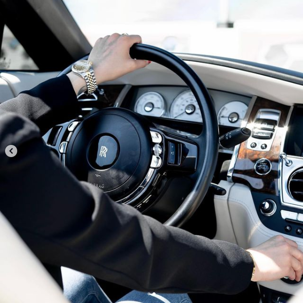 Rolls-Royce Dawn - Image 5