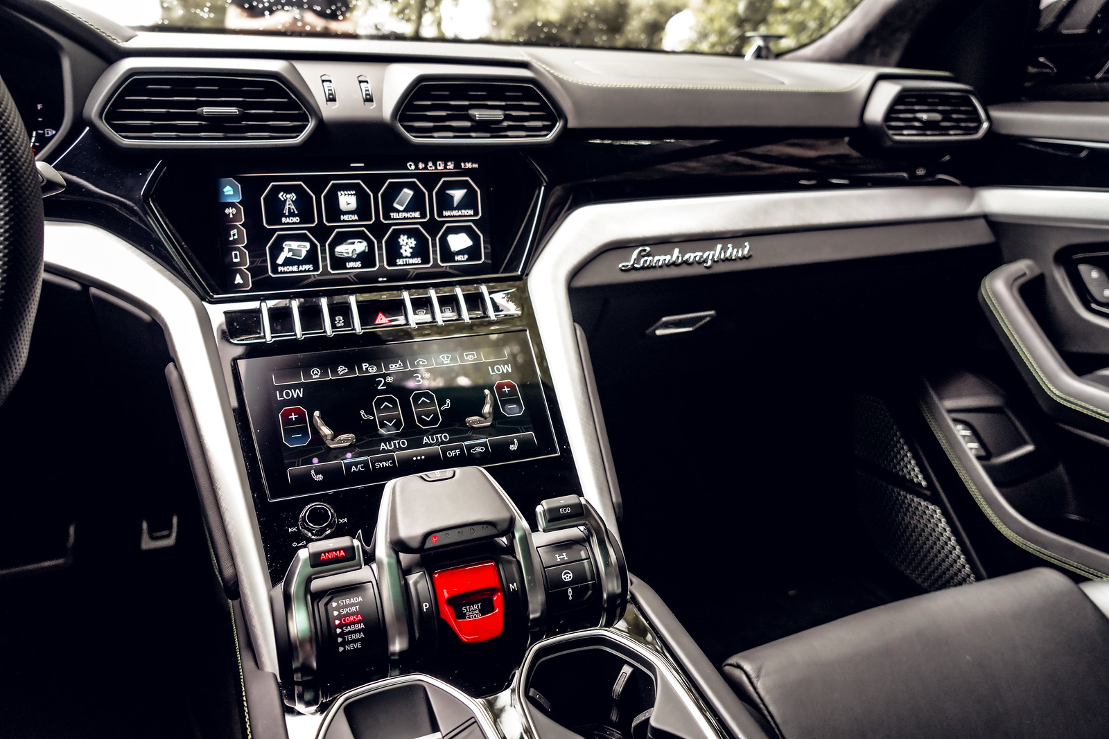 Lamborghini Urus - Image 8