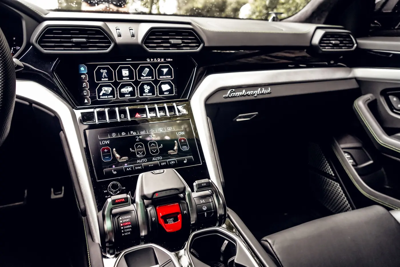 Lamborghini Urus - Image 8