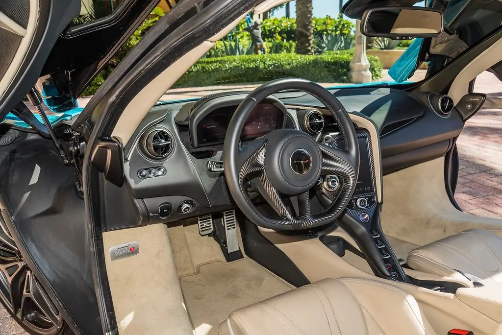 McLaren 720S - Image 5