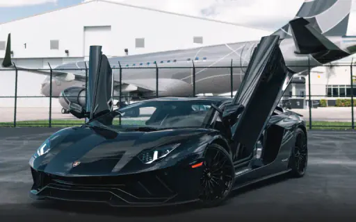 Lamborghini Aventador